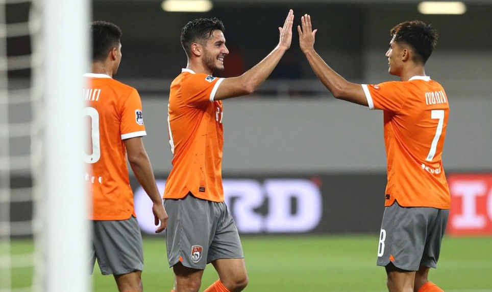 Milan vs Benfica and the 36-Team Europa League Opener: Reading with Data, Not Faith
