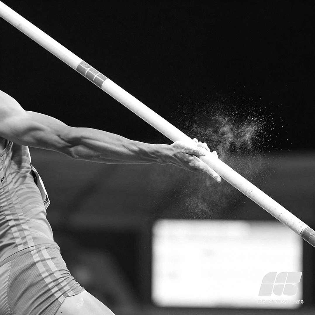 VM Nghệ An 2026: Mười mét giữa Mai Trung và Đan Quyết, và khoảng trống sống ở km 30