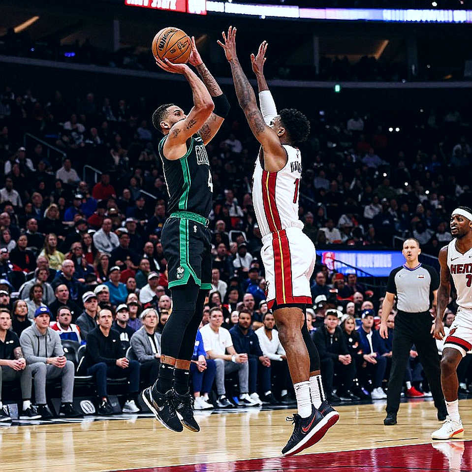 Baskonia và Alex Len chia tay sau đúng một buổi tập: khi y học lâm sàng đánh bại bản hợp đồng